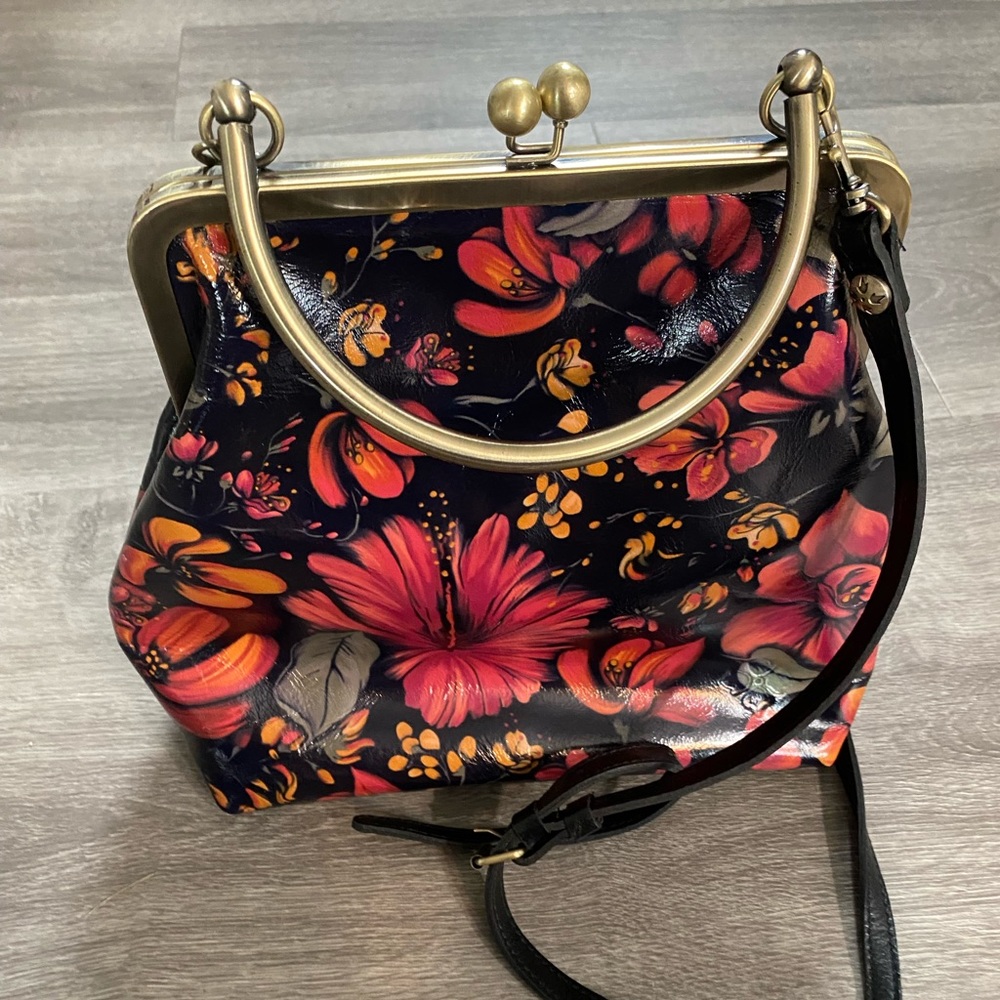 Black Floral print shoulder bag